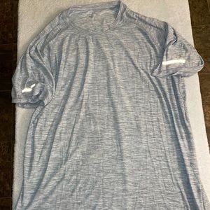(4) Men’s Old Navy Activewear Short Sleeve Tees